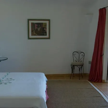 Villa Avec Acces Et Vue *